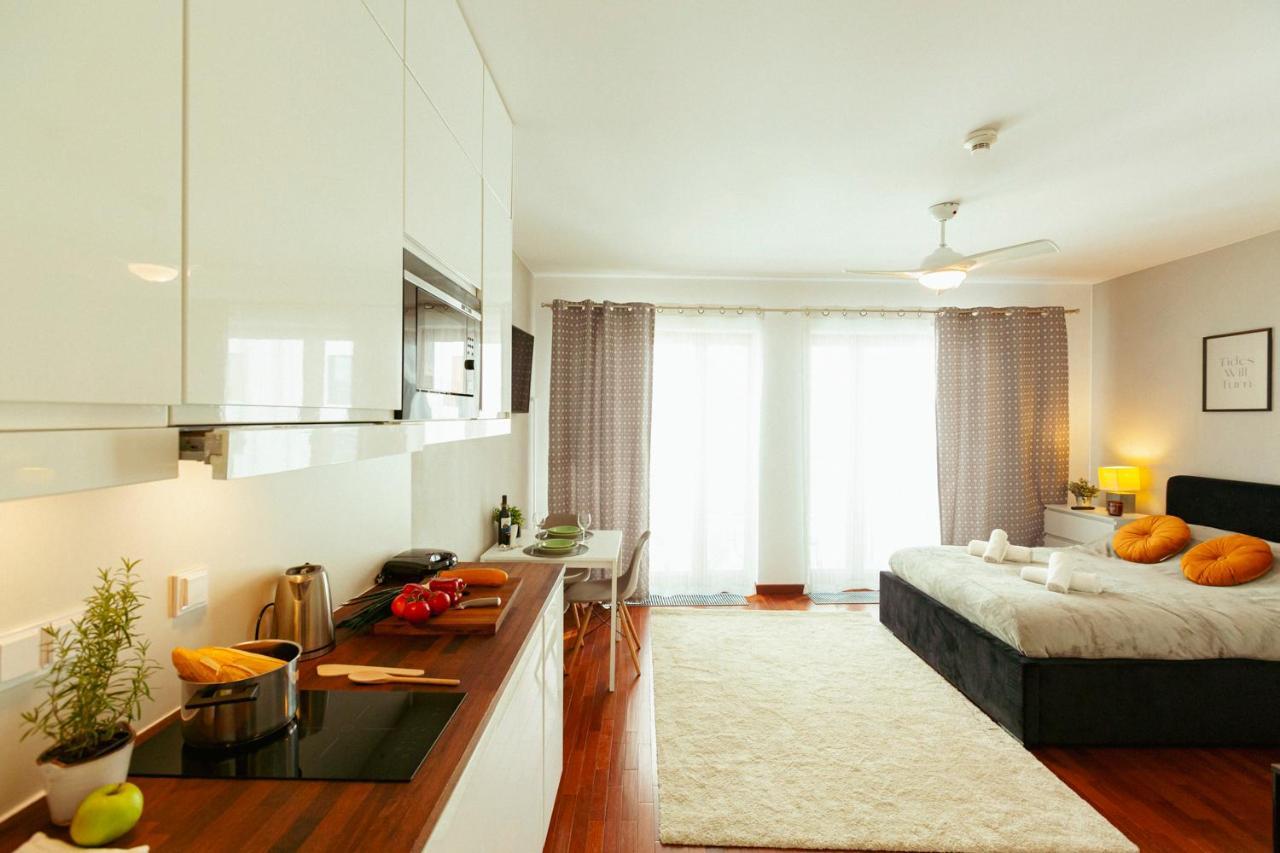 Pawia 51 - Piekny Wiok Na Centrum Warszawy - Duzy Balkon - Smart Tv 55 Cali Wifi - Good Apartments Warsaw Exterior photo